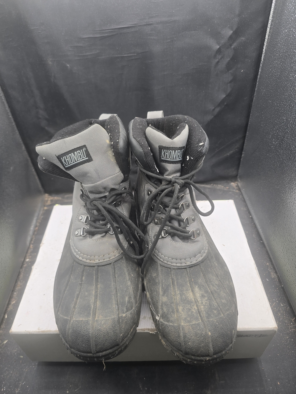 Khombu Kids Black and Gray Waterproof Winter Boots